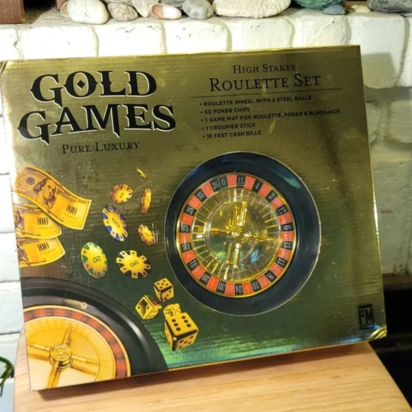 High Stakes Tabletop Roulette Set - Picture 2 of 10